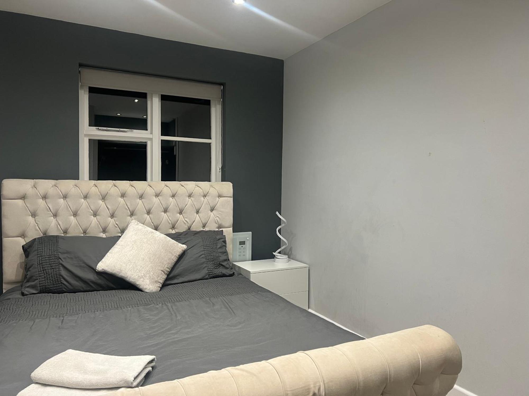Апартаменти Broadway Retreat With Free Parking Герн-Бей Екстер'єр фото